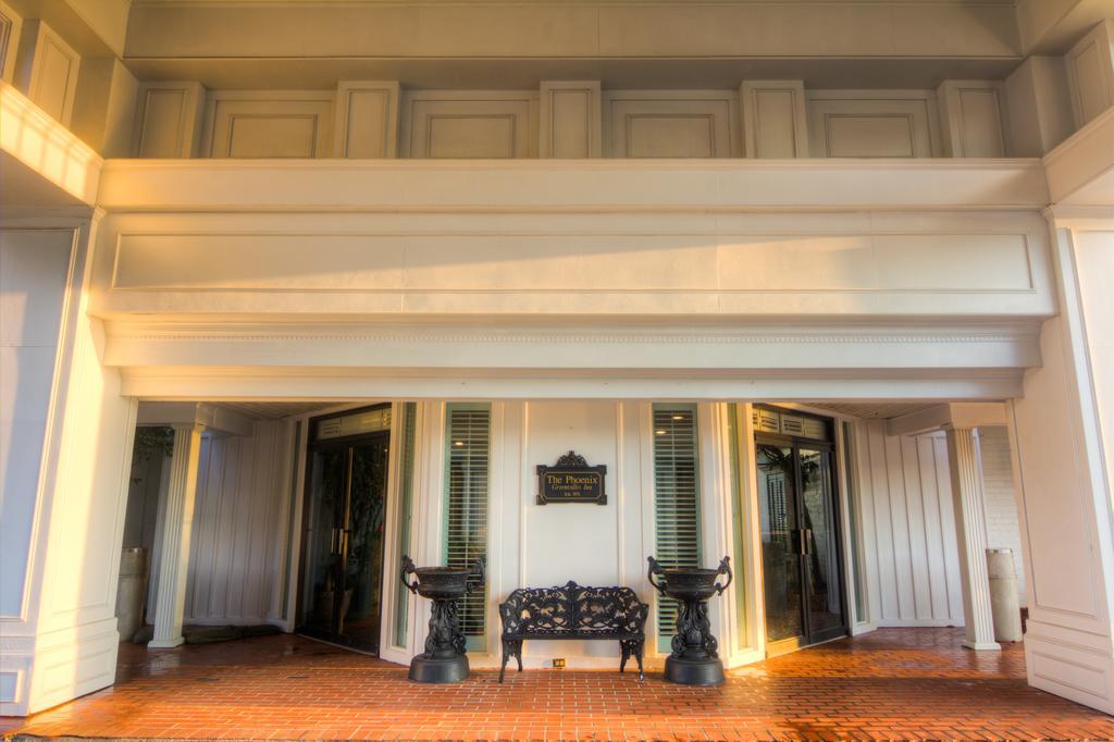 Phoenix Inn Of Грінвілл Екстер'єр фото
